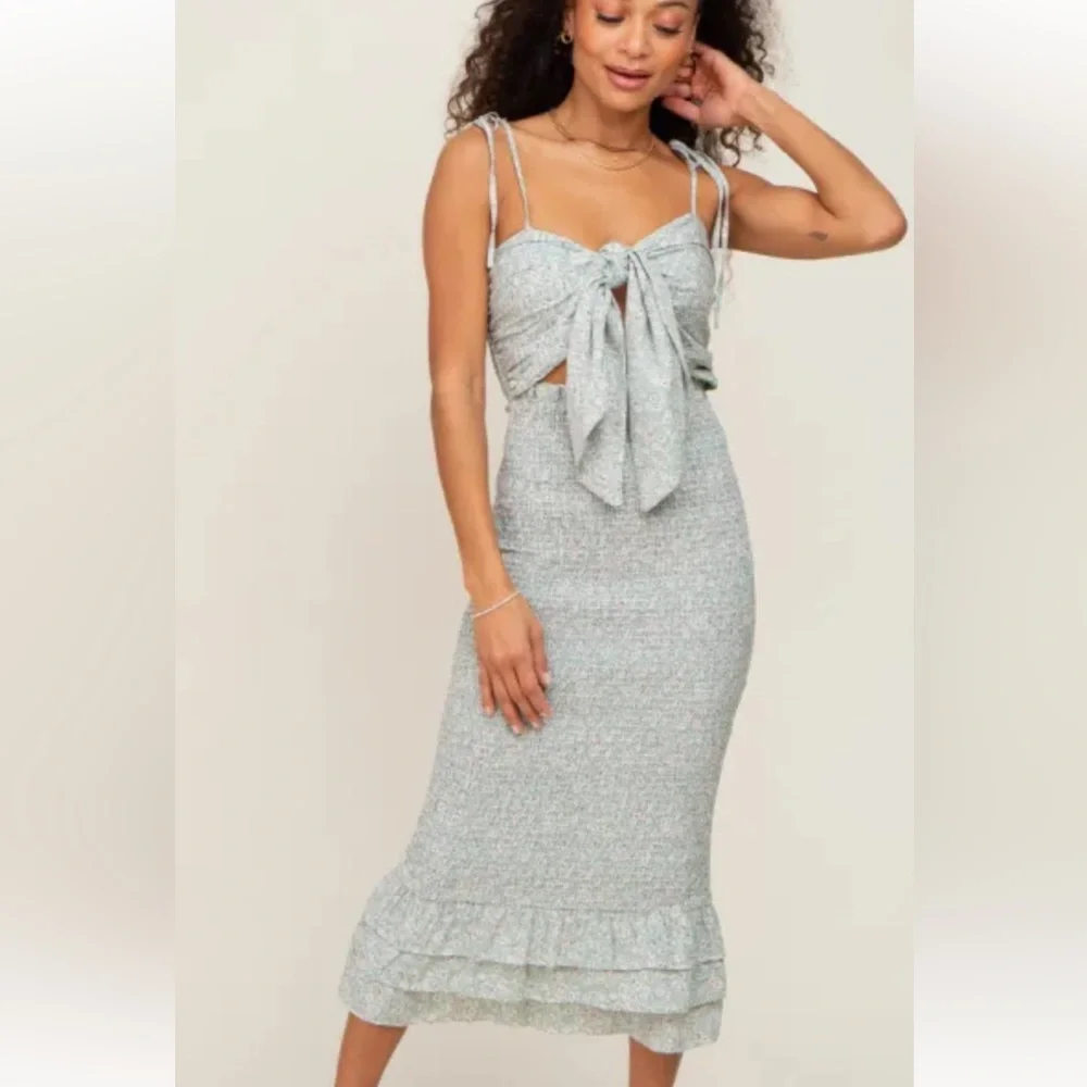 ✨ Mabel Garden Midi Dress – Green & White Floral – Size Large ✨ - Picture 1 of 10